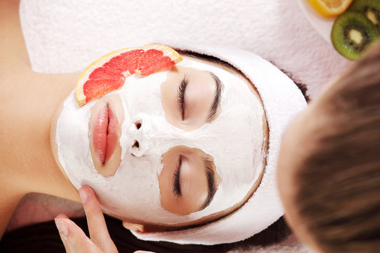 5 Best Skin Care Ingredients to Know for 2023