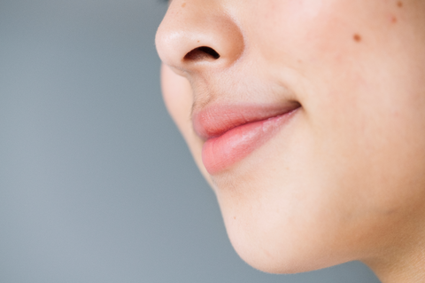 💋 New! Koji White Even Tone Lip Treatment